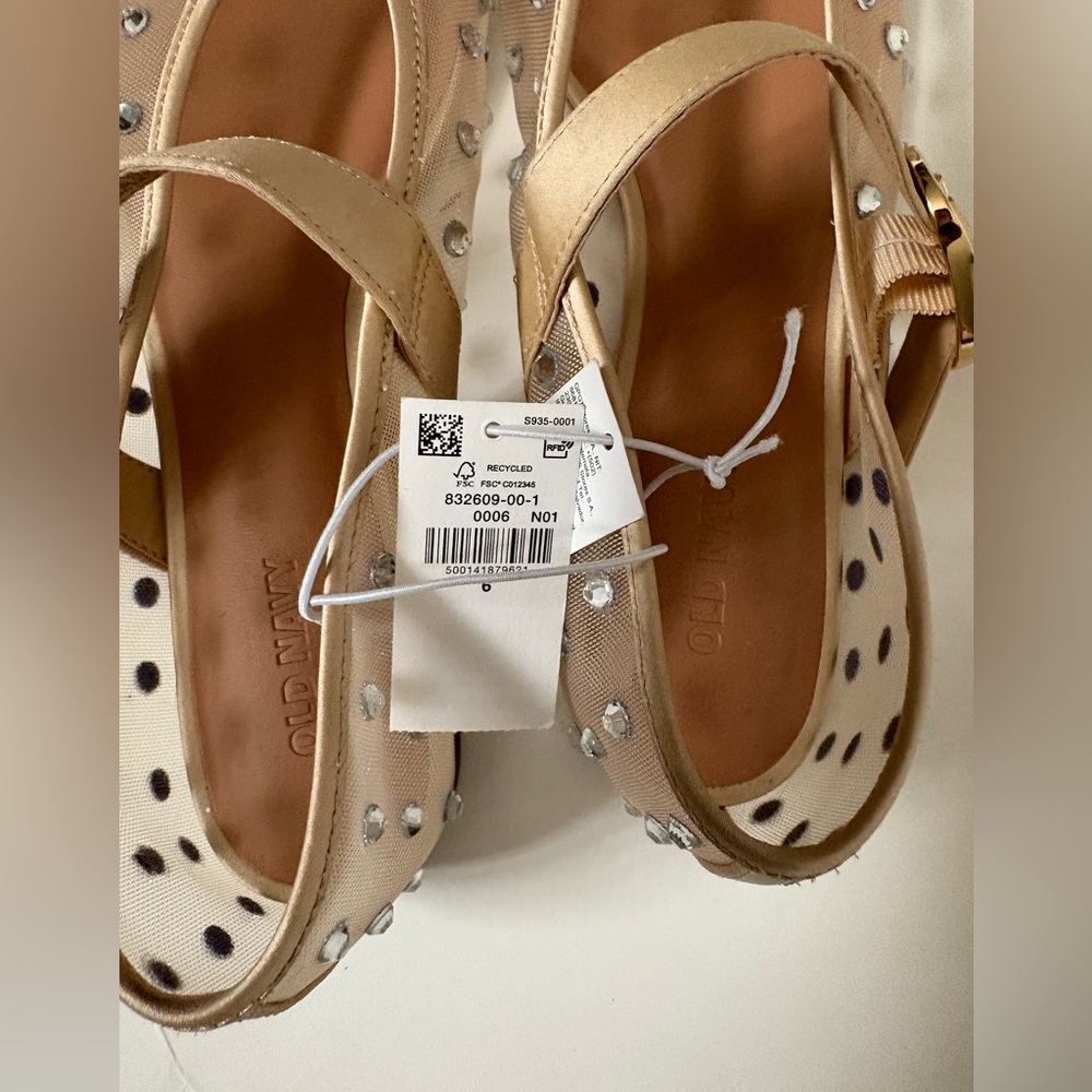 Old navy mesh embellished ballerina Mary Jane Flats woman sz 6 - Picture 3 of 8